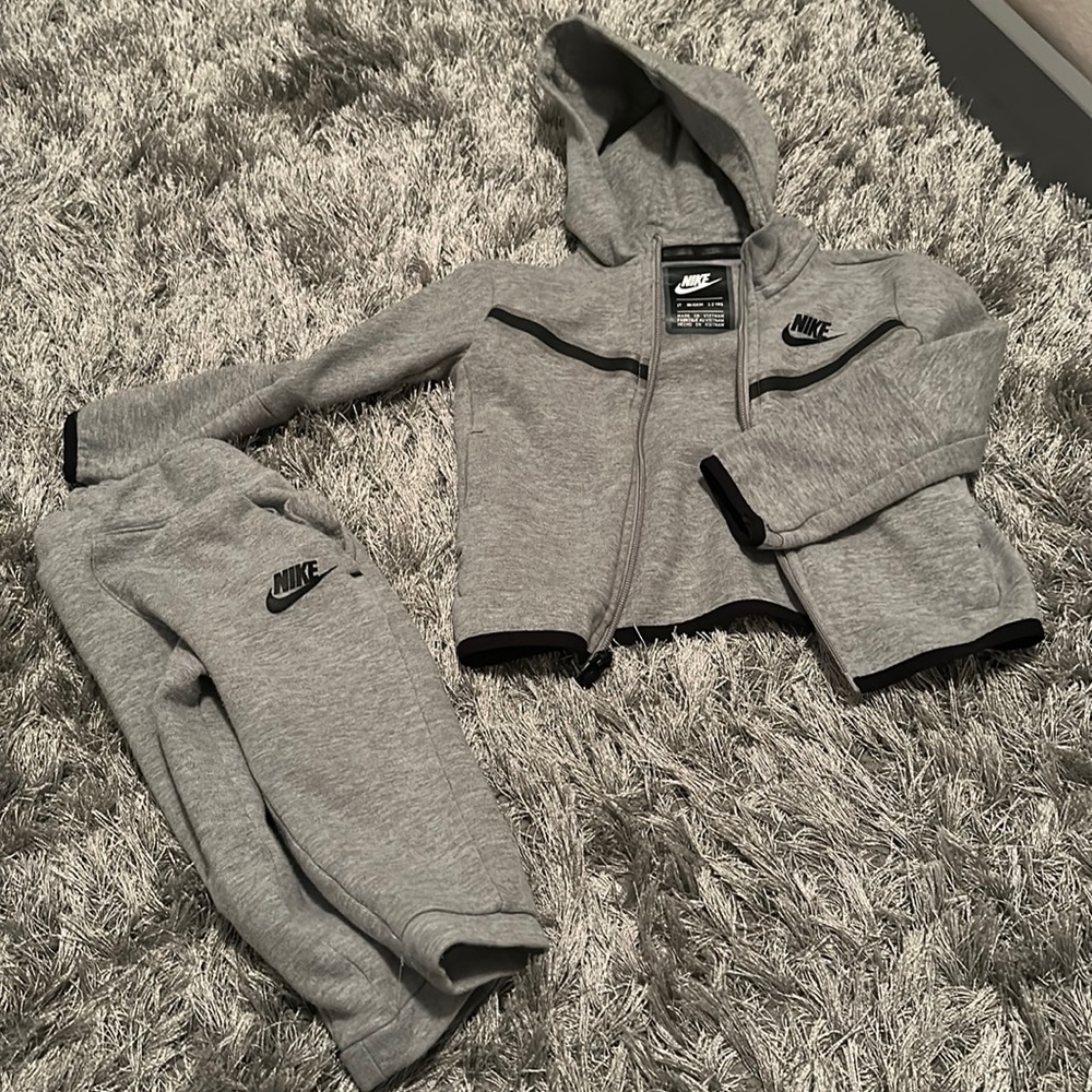 Toddler Nike Sweatsuit